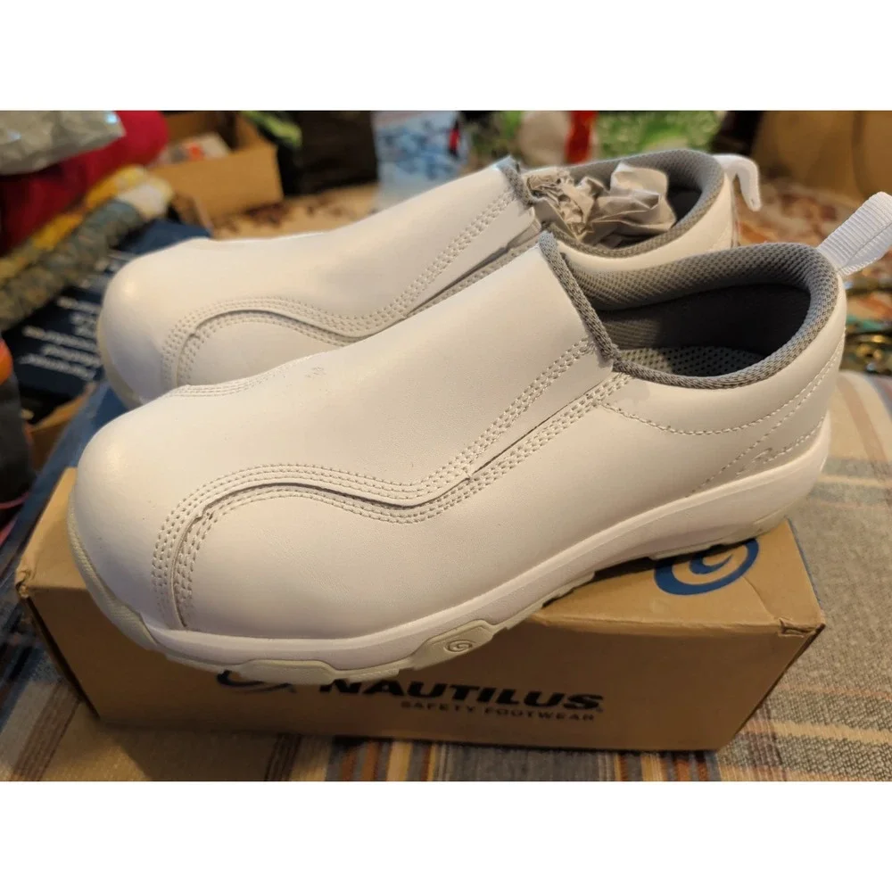 NWT Nautilus Safety Footwear Slip-On Men's White Safety Toe Work Shoes, 10 M